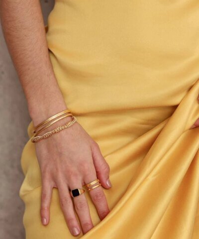 Missoma Williams Gold Square Black Signet Ring