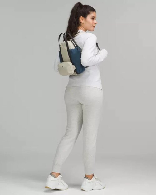 Lululemon Pack and Go Multi Wear Bag