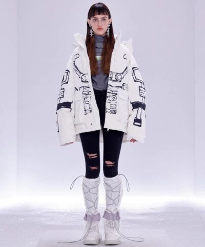 13 De Marzo x NASA Astronaut Teddy Bear Painted Down Jacket White