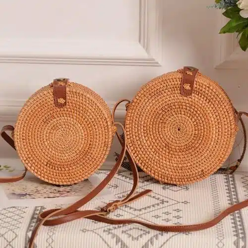 Women's Straw Circular Rattan Bag