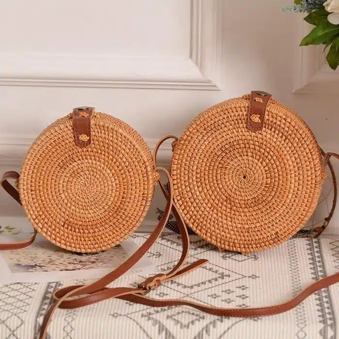 Women's Straw Circular Rattan Bag