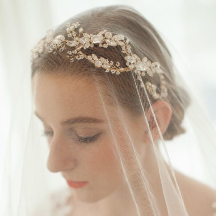 Hersbridal Exquisite Crystal Wedding Headpiece