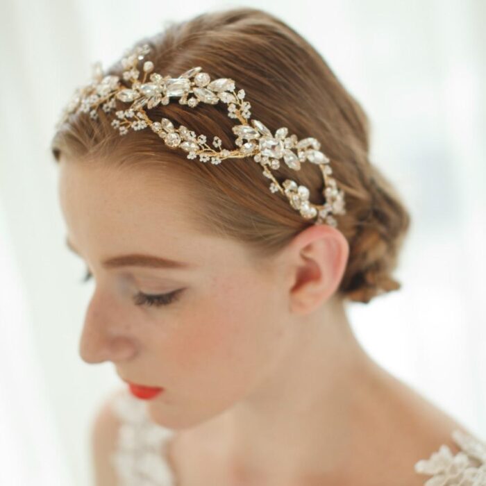 Hersbridal Exquisite Crystal Wedding Headpiece