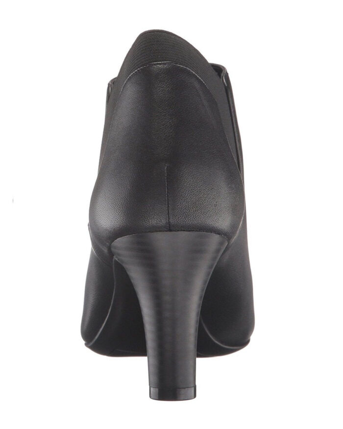 Bandolino Wilbur Pointed Toe Leather Bootie