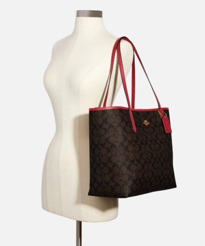 Coach City Tote In Signature Canvas