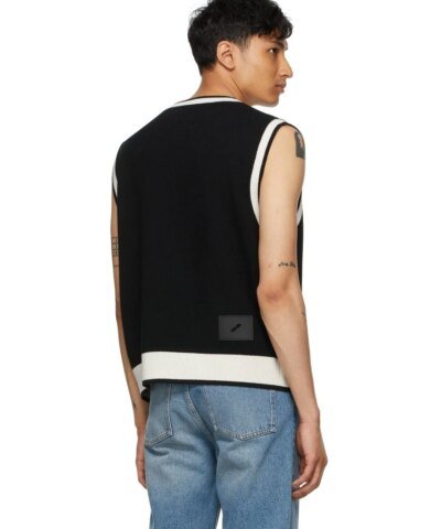 We11done Black Knit Metal Logo Vest