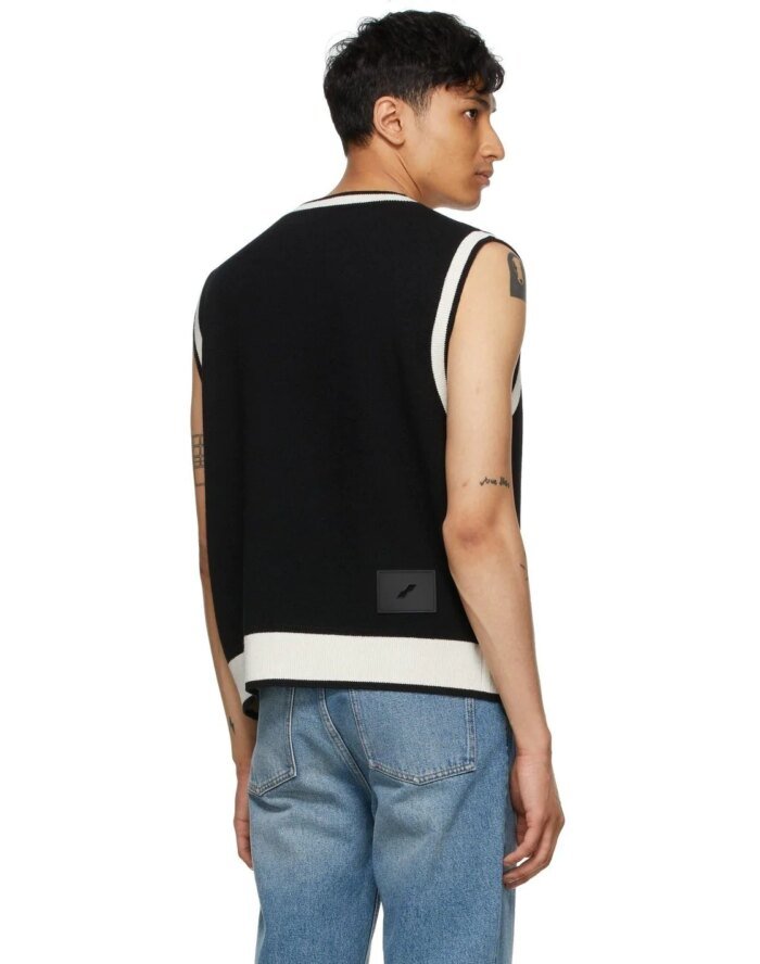 We11done Black Knit Metal Logo Vest