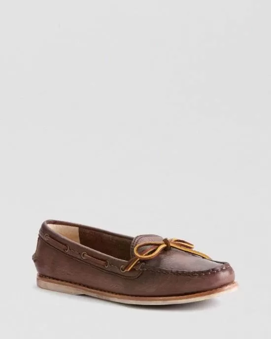 Frye Brown Quincy Tie Boat Flats