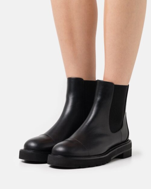 Stuart Weitzman Frankie Lift Bootie