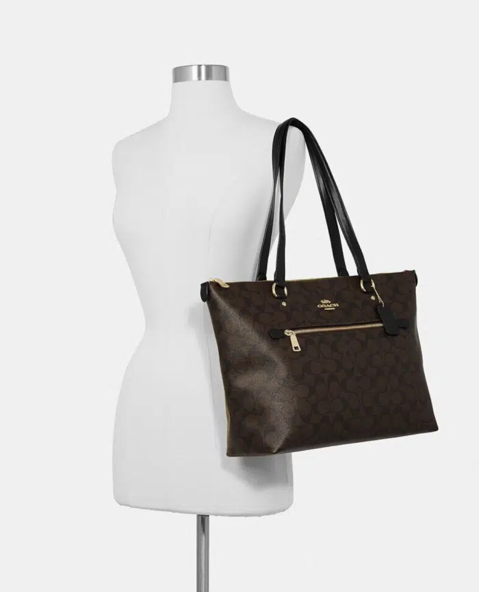 Coach Gallery Tote In Signature Canvas - Image 3