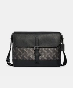 Coach Hudson Messenger With Horse And Carriage Print