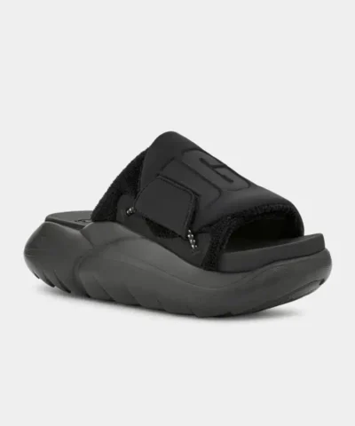 Alternative view of UGG Women's LA Cloud Slide In Black