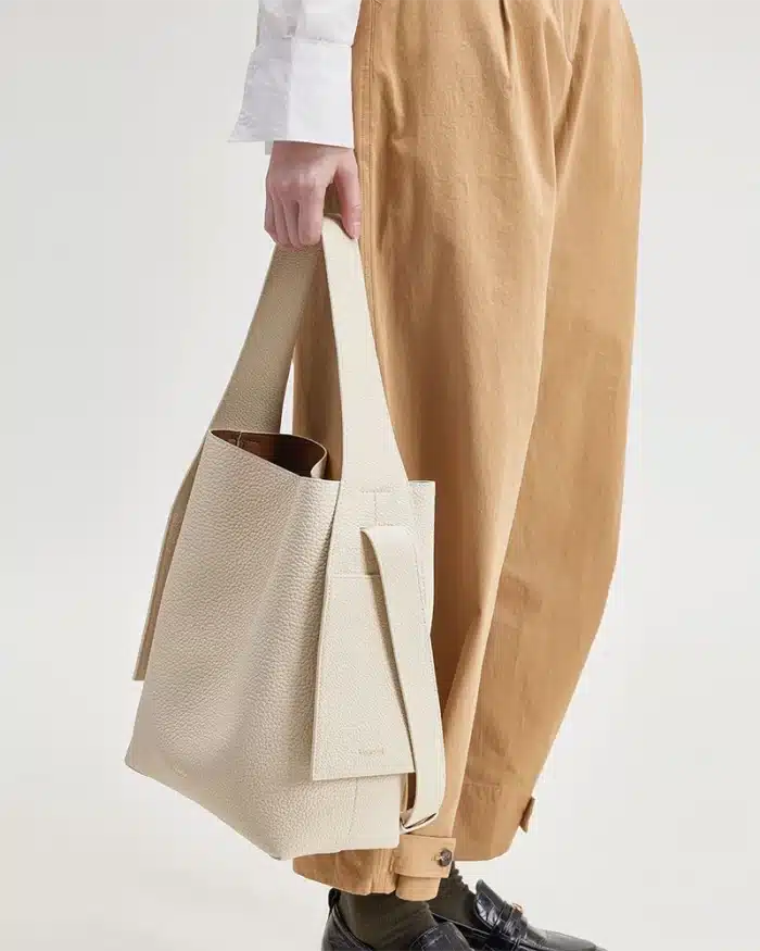 Songmont Medium Drippy Tote Bag - Image 3