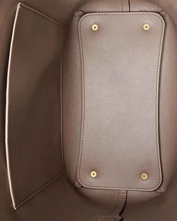 Songmont Medium Drippy Tote Bag - Image 8
