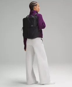 Alternative view of Lululemon Everyday Backpack 2.0 23L