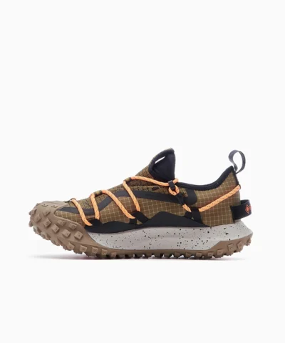 Alternative view of Nike ACG Mountain Fly Low SE Shoes