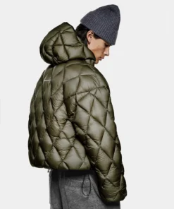 Alternative view of Mki Translucent Diamond Bubble